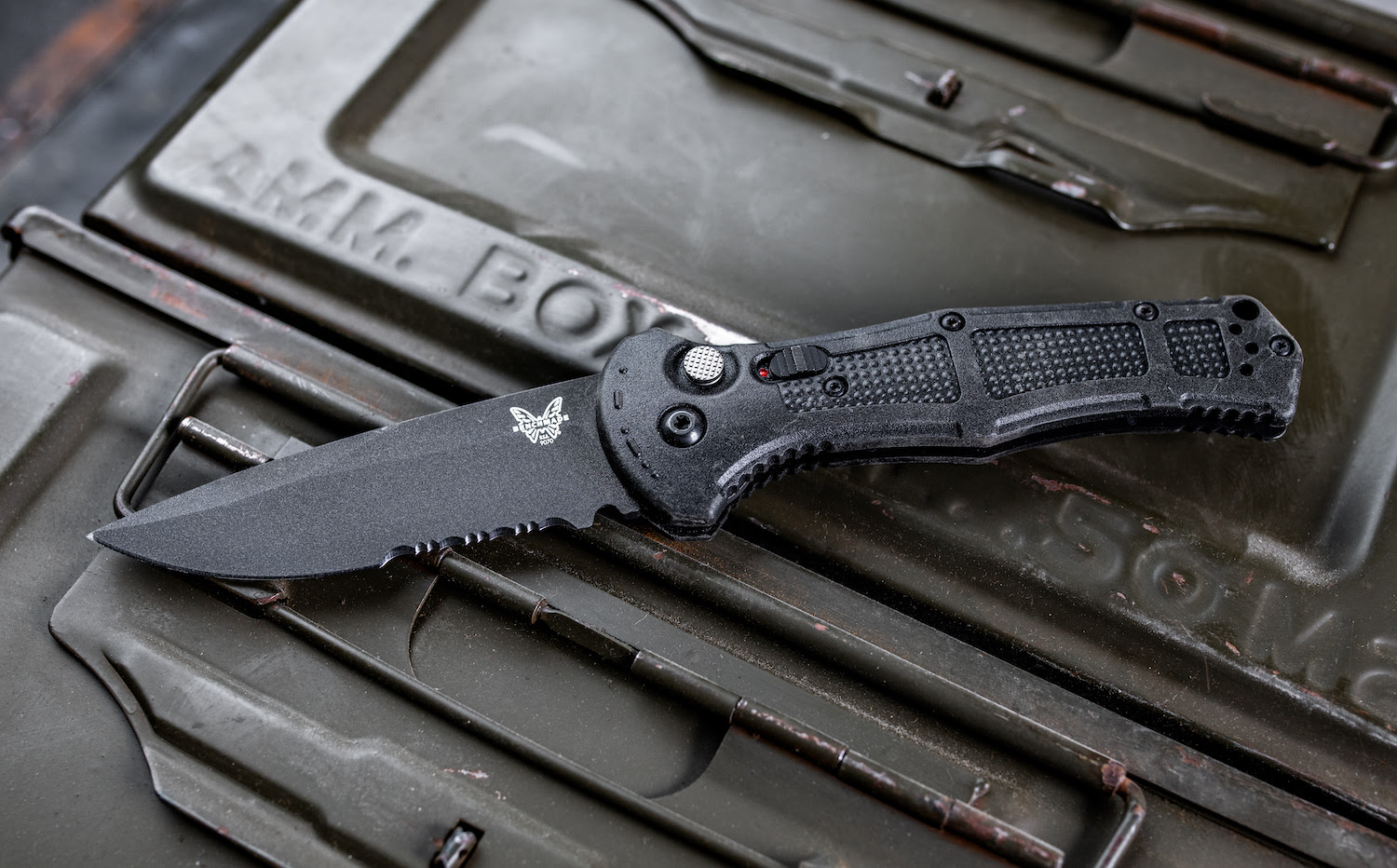 Benchmade Claymore tactical knife