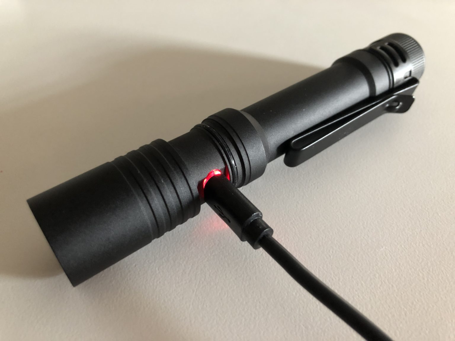 Macrostream USB rechargeable flashlight