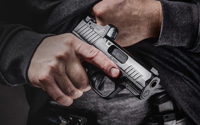 Kimber R7 Mako 9mm micro compact pistol